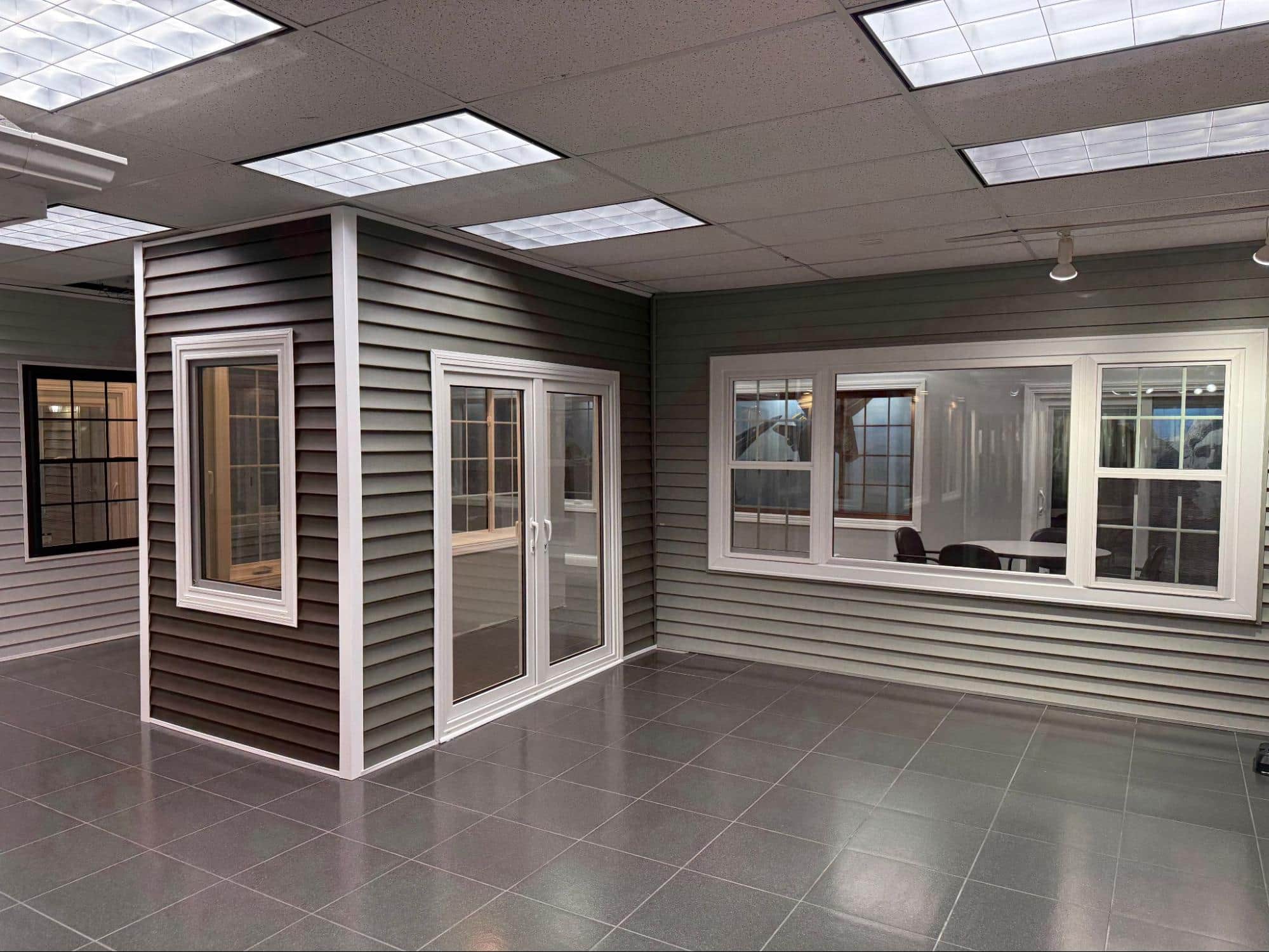 Showroom window display corridor