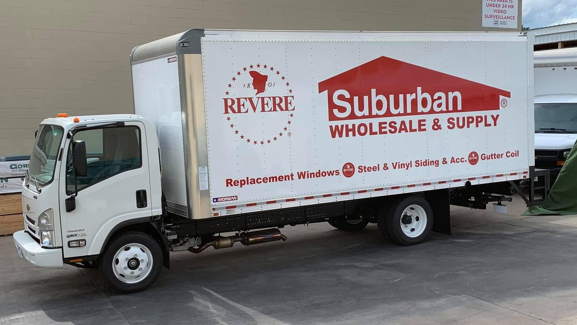 Should Contractors Charge for Material Delivery? | Suburban Wholesale & Supply